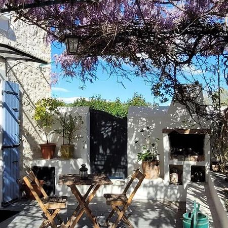Location Appartement Dans Mas Provencal モントゥー エクステリア 写真