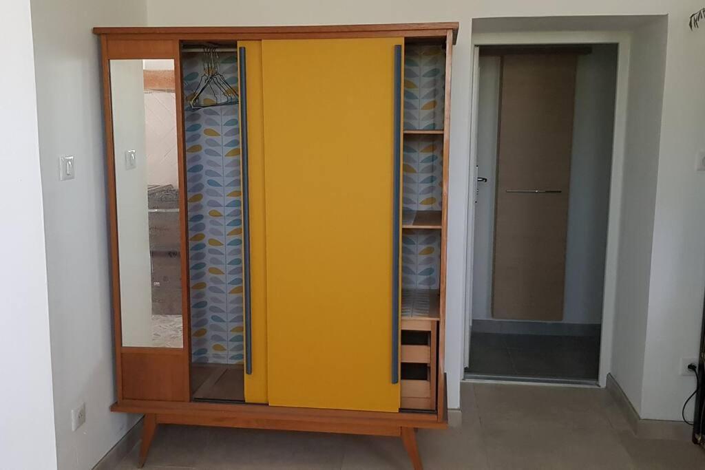 Location Appartement Dans Mas Provencal モントゥー エクステリア 写真