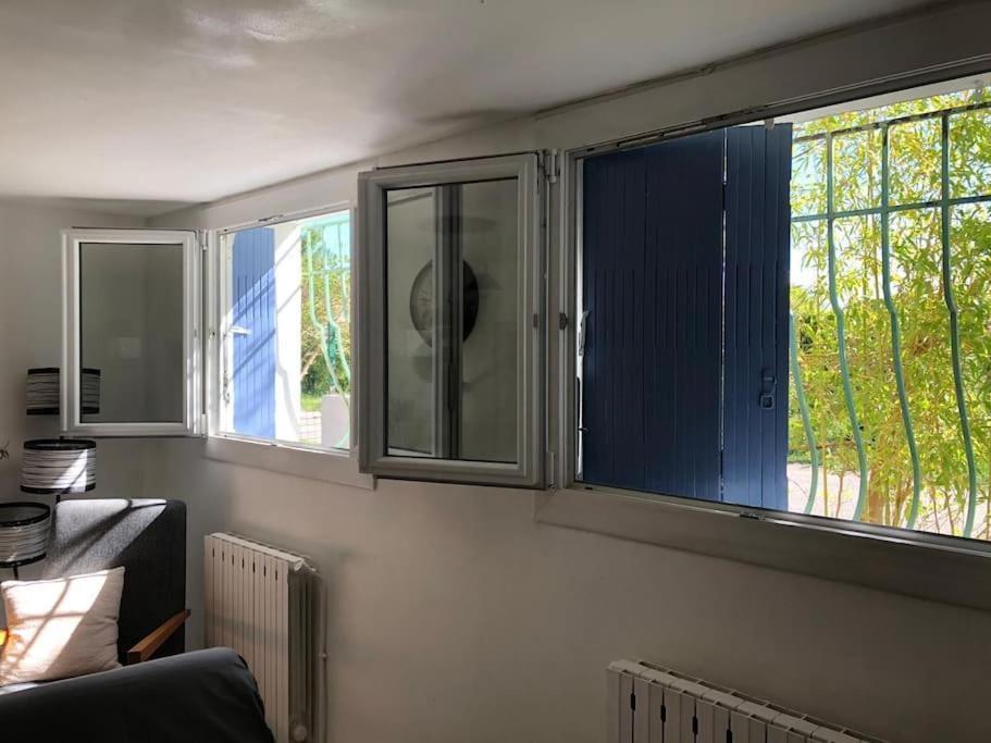 Location Appartement Dans Mas Provencal モントゥー エクステリア 写真