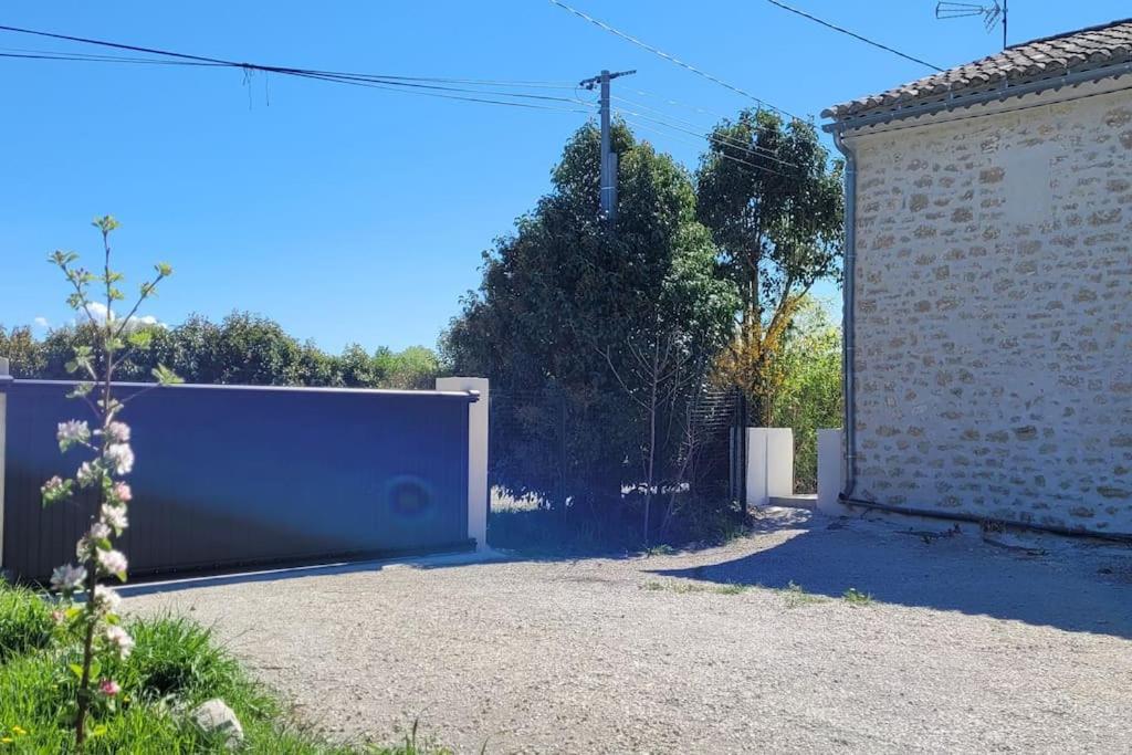 Location Appartement Dans Mas Provencal モントゥー エクステリア 写真